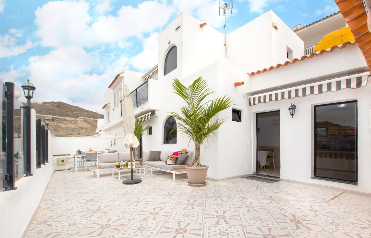 Guesthouse Le Reve Mogán エクステリア 写真